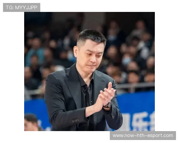 杨鸣称质疑声不断 球队全员士气高昂,杨鸣球队队员 杨鸣称质疑声不断 球队全员士气高昂,杨鸣球队队员